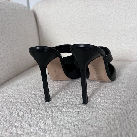 MANOLO BLAHNIK SUSA 105 Black Leather Mules Heels Pumps - Picture 4 of 5